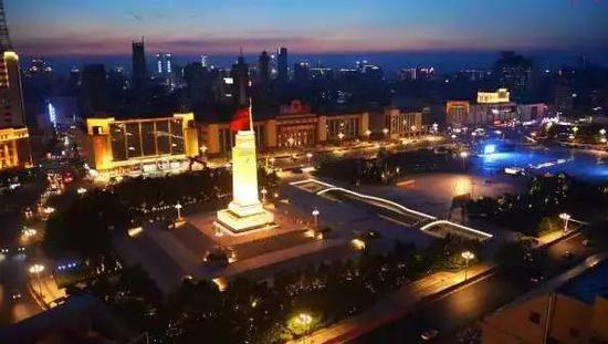 今日八一!天下英雄城南昌在全國(guó)出名了!